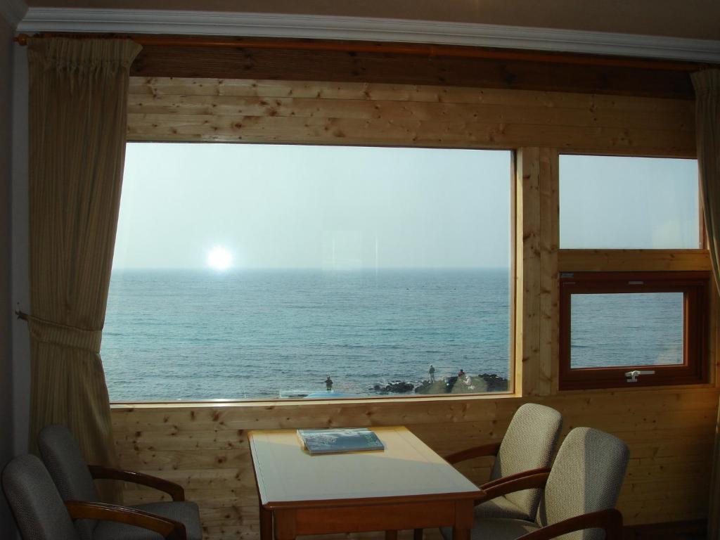 Park Beach Hotel Jeju by Eksteriør bilde