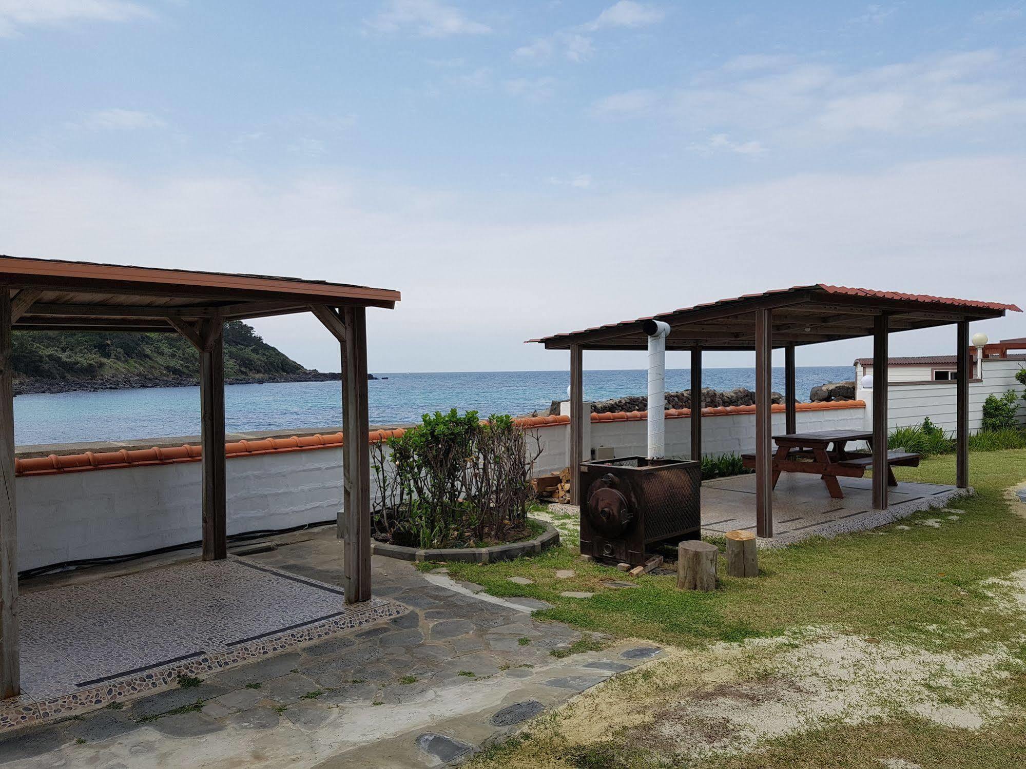 Park Beach Hotel Jeju by Eksteriør bilde